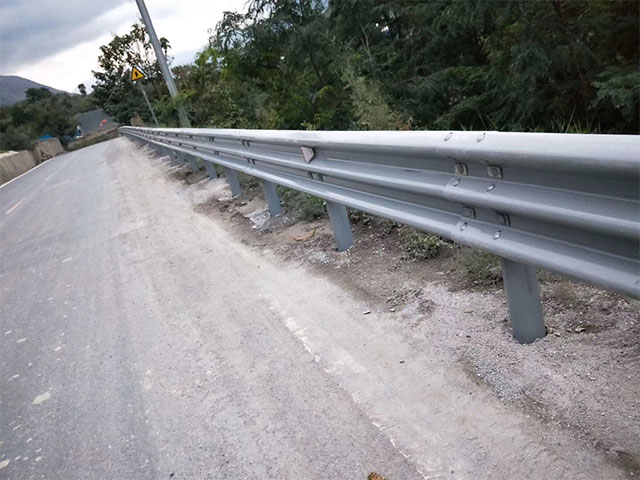 防撞道路護欄價格